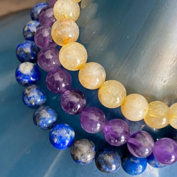 8mm Authentic Lapis Lazuli Healing Gemstone Bracelet - Picture 6 of 6